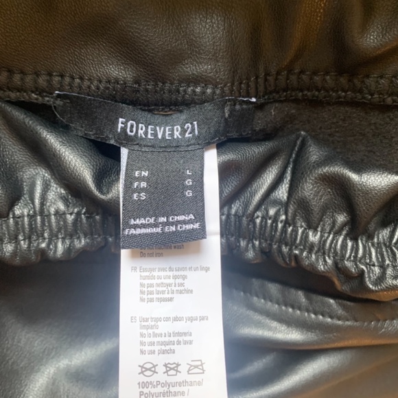Leather Pants Forever 21 - Picture 2 of 2